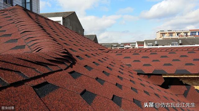 淺談瀝青瓦：瀝青瓦主要有哪些優(yōu)勢與缺點(diǎn)？