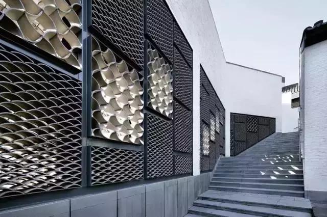 青瓦灰墻，高瓴飛檐，處處消磨時光