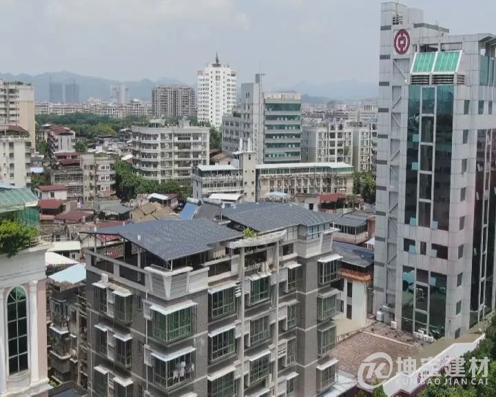 除隱患 提形象 梅州:干群合力齊參與 鐵皮瓦整治在行動